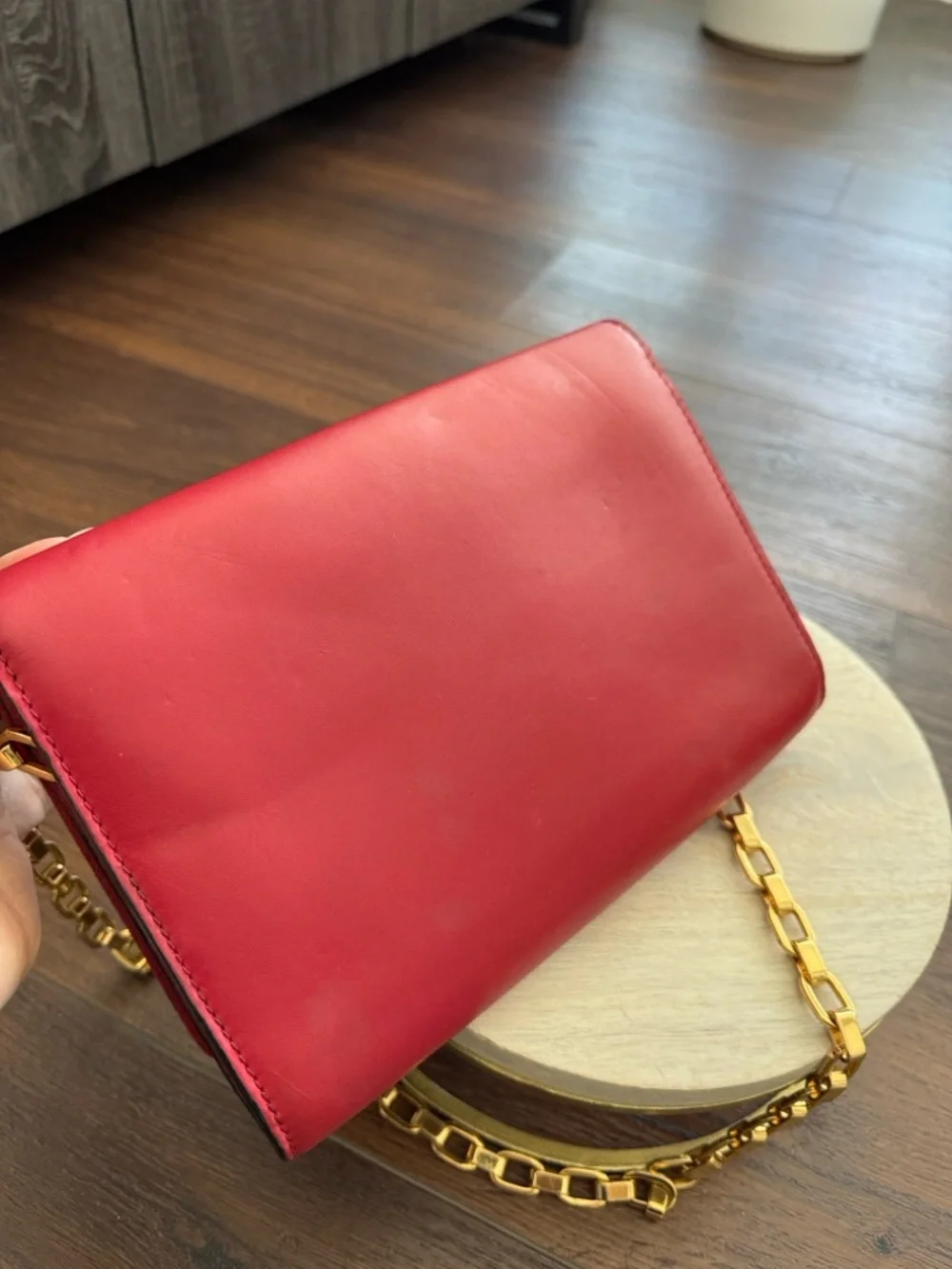 Louis Vuitton Authentic Louise MM Calfskin Leather Brass LV Chain code PL1164